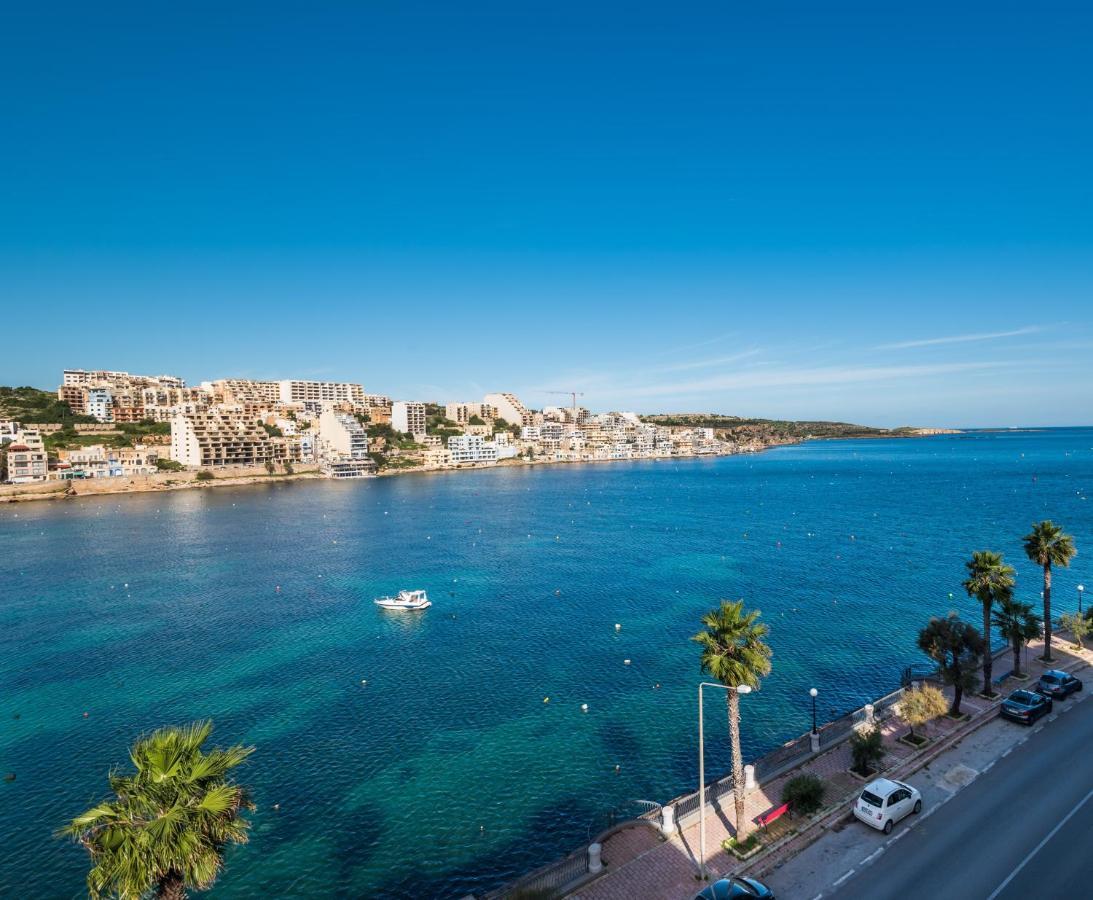Blue Harbour 2 Bedroom Seafront With Stunning Seaviews - By Getawaysmalta