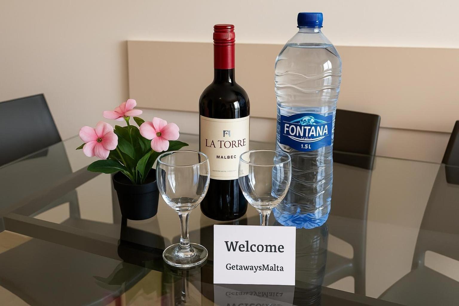 Blue Harbour 2 Bedroom Seafront With Stunning Seaviews - By Getawaysmalta